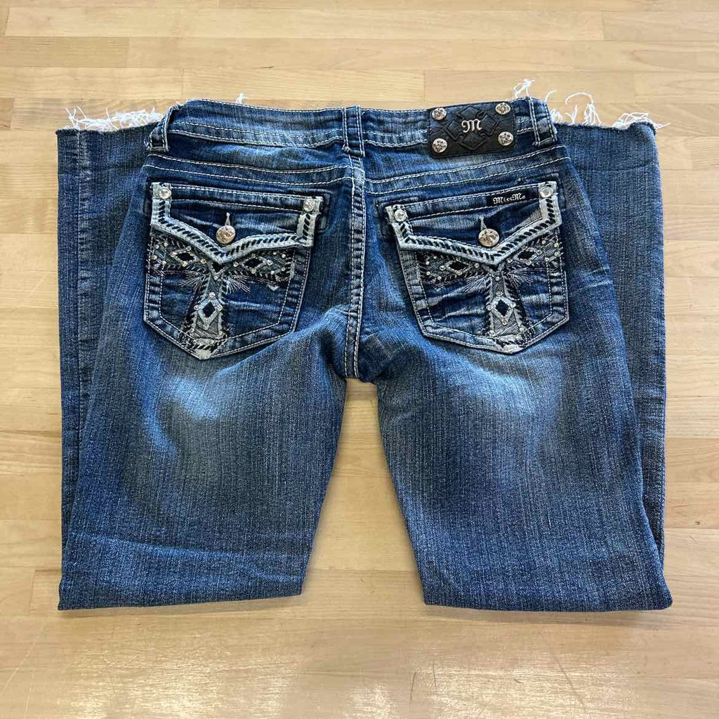 Miss Me Size 26 Blue Denim Preloved Jeans