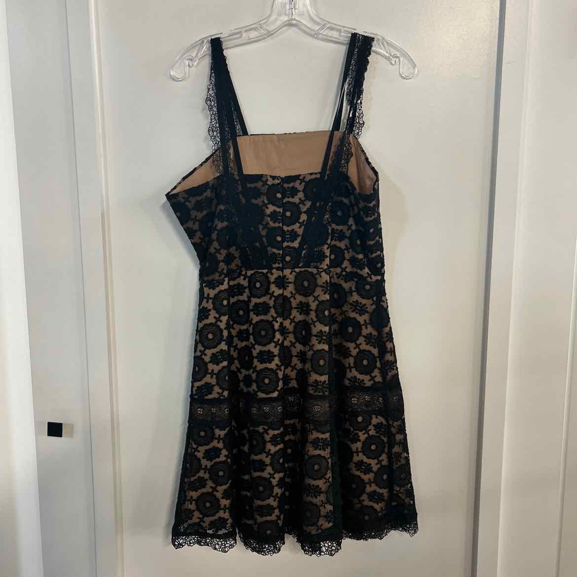 Lucy Paris Size L Black Lace Preloved Dress