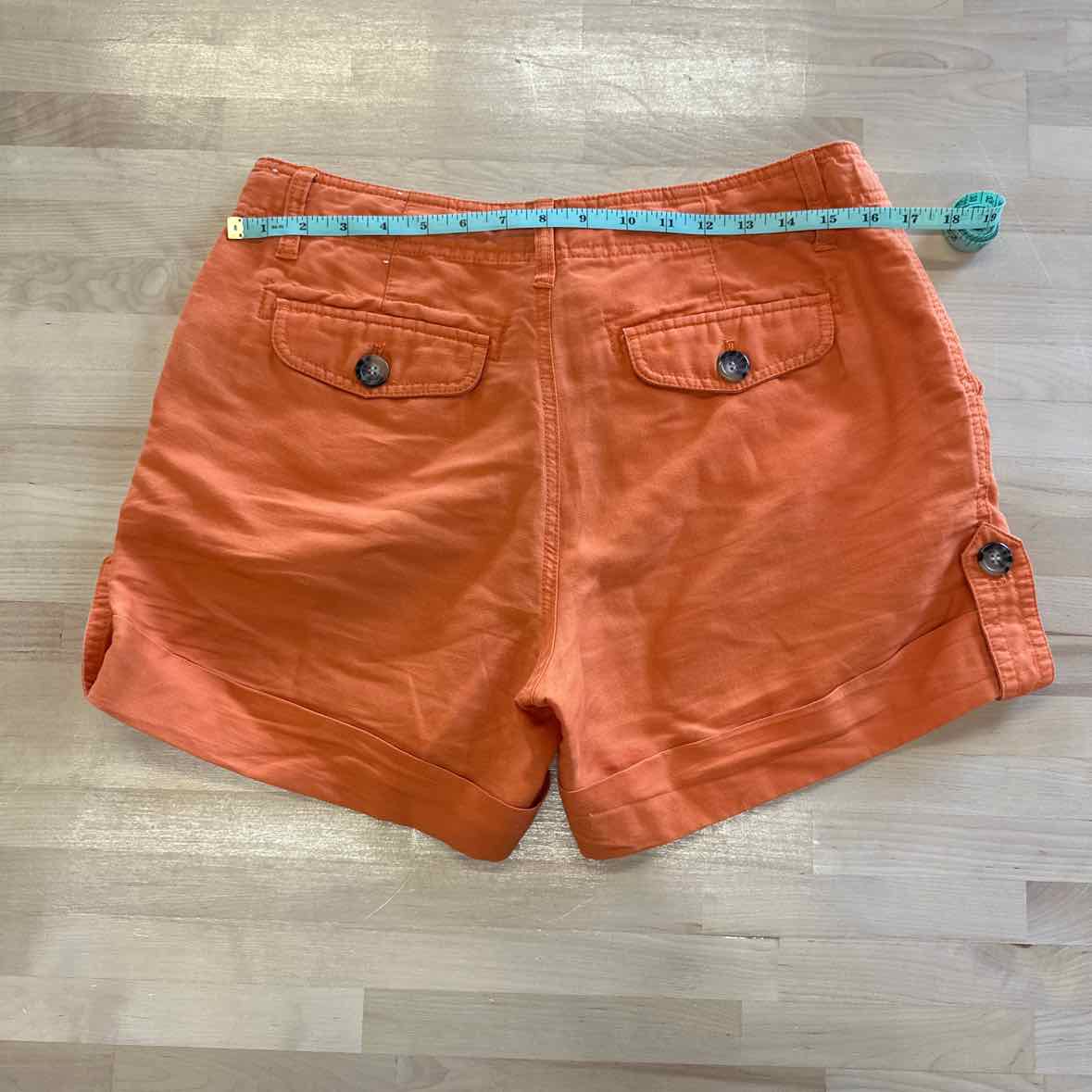 Liz Claiborne Size 8 Orange Shorts