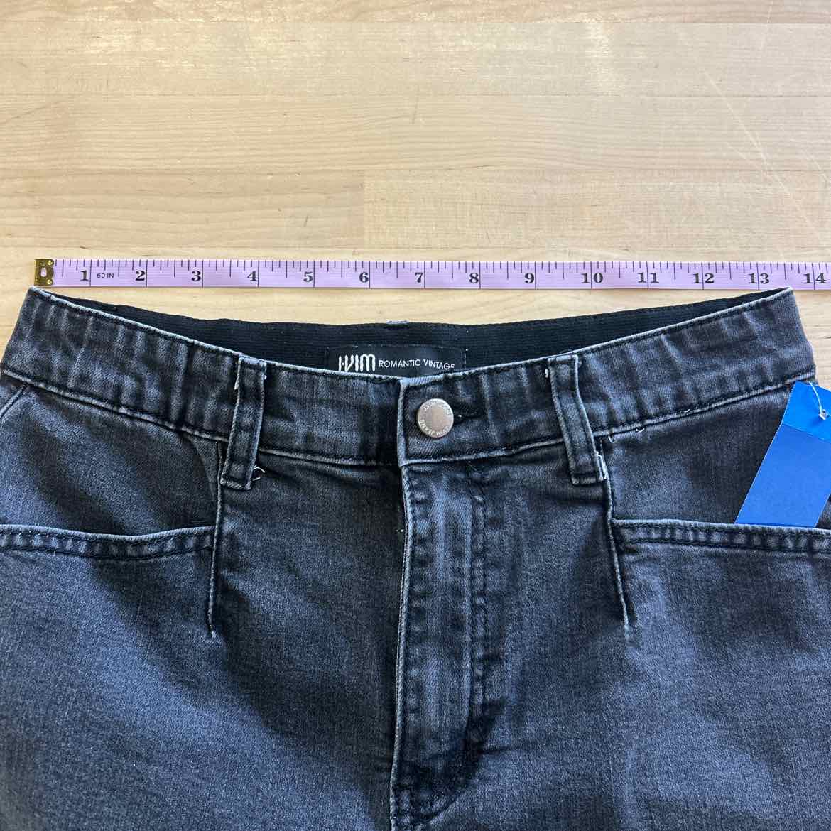 J Vim Size 28 Black & Green prints Denim Preloved Jeans