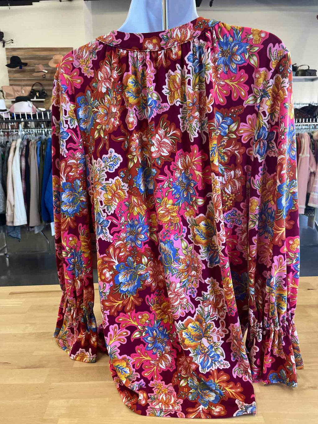 JM Collection Size L Red Blouse