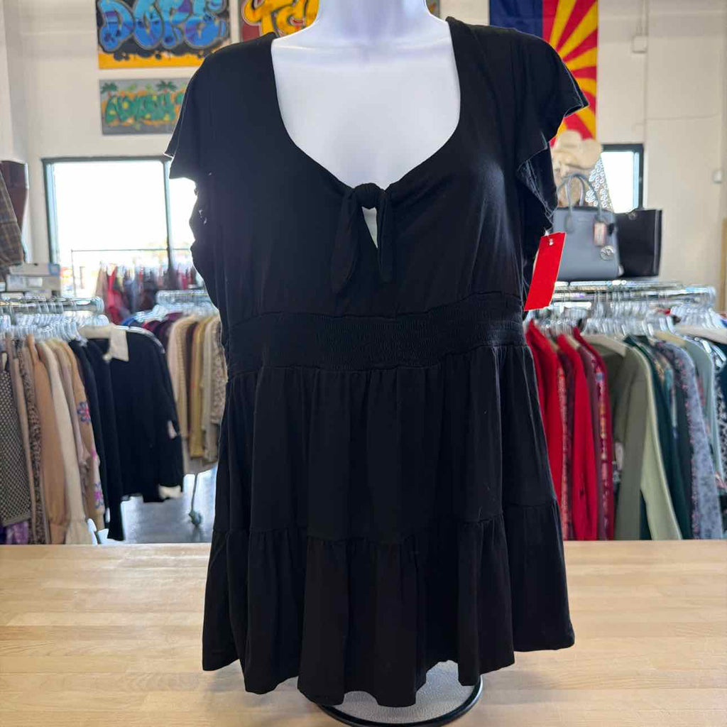 Torrid Size 0 Black Used Blouse