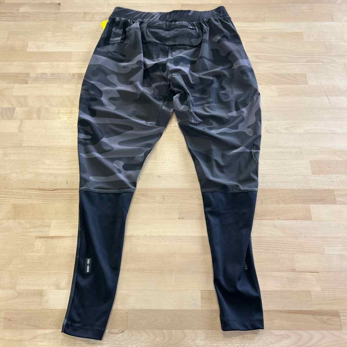 ASRV Size M Gray MENS Athletic Pants