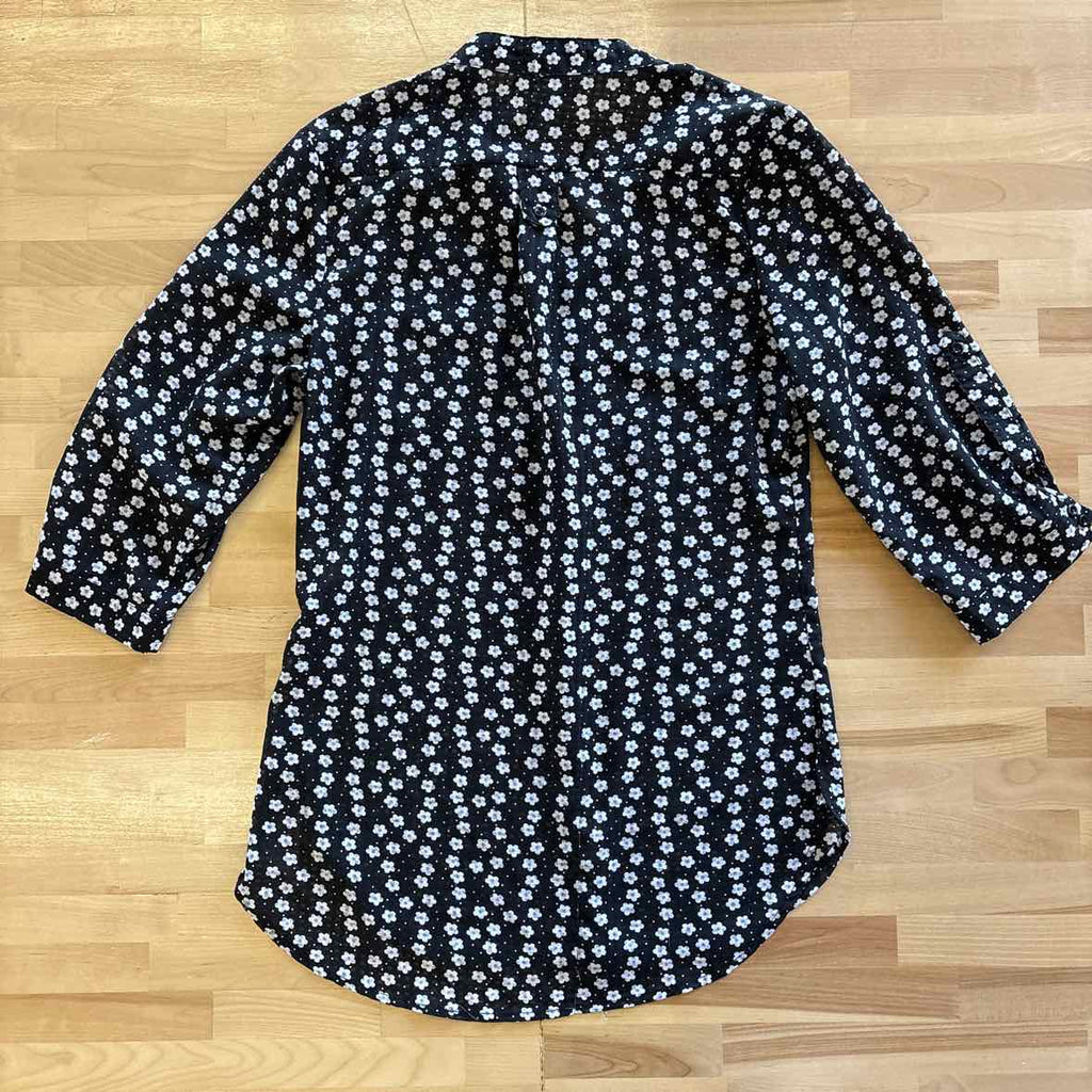 GeeGee Size S BLACK & WHITE Blouse