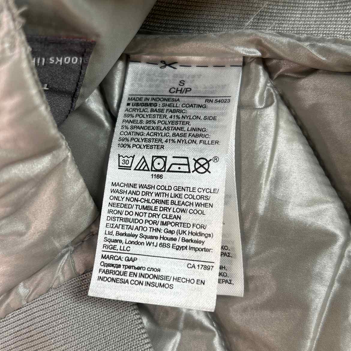 Gap Size S Gray Preloved Vest