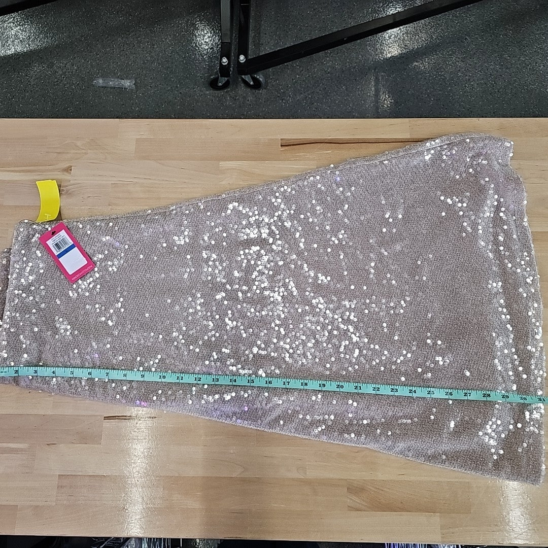 Vince Camuto Size XL Gold Sequined Skirt