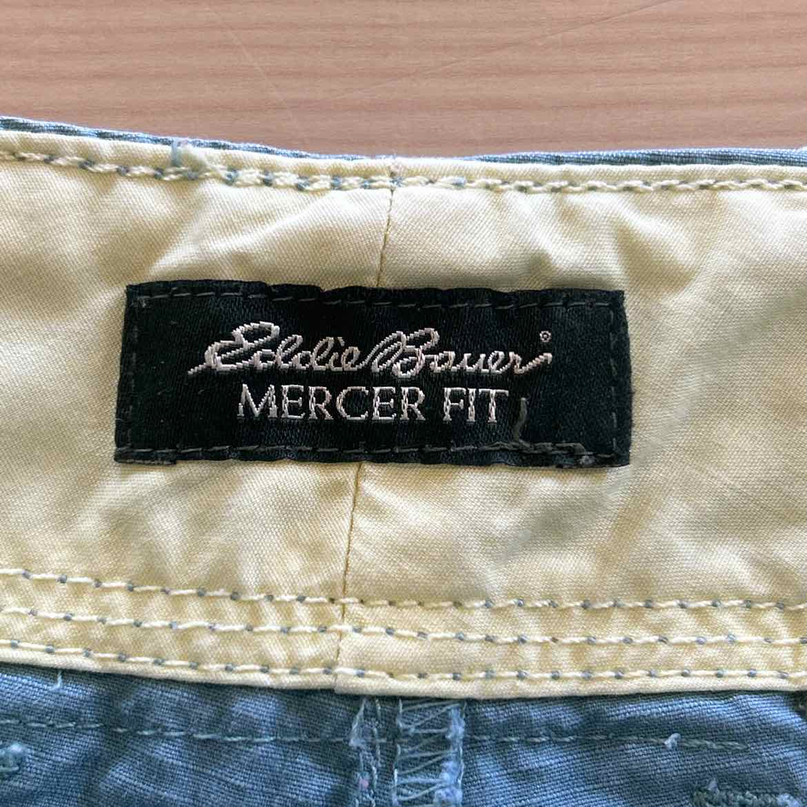 Eddie Bauer Women Size 8 Aqua Preloved Shorts