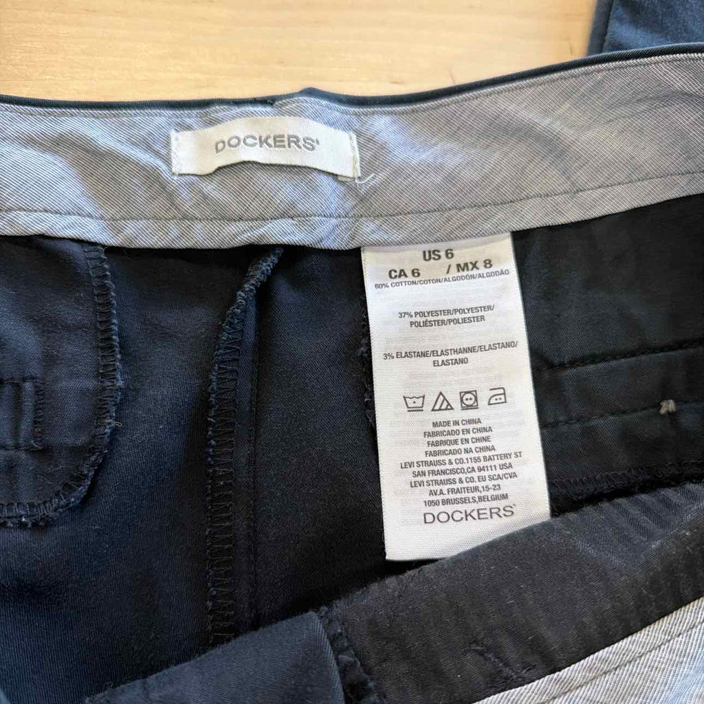 dockers Size 6 Black Preloved Pants