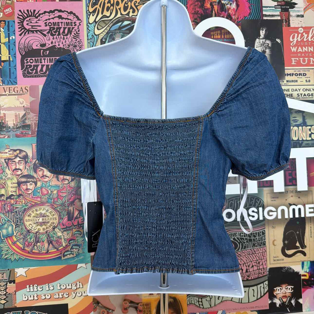 BCX Size S Denim Puff-Sleeve Sweetheart-Neck Top