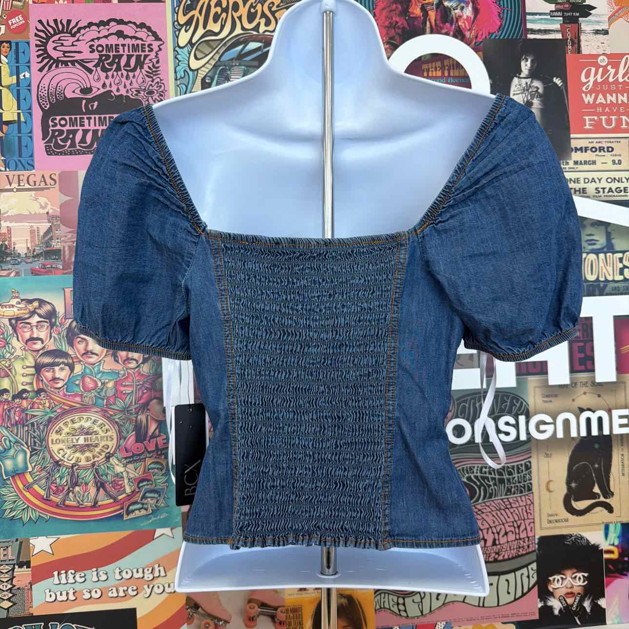 BCX Size S Denim Puff-Sleeve Sweetheart-Neck Top