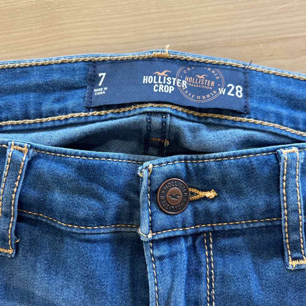 Hollister Size 7 Blue Jeans