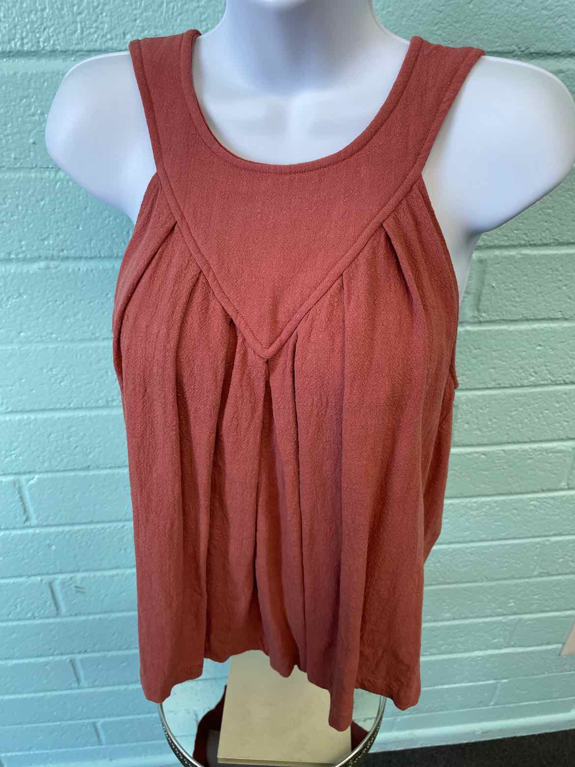 VICI Size M Orange Sleeveless