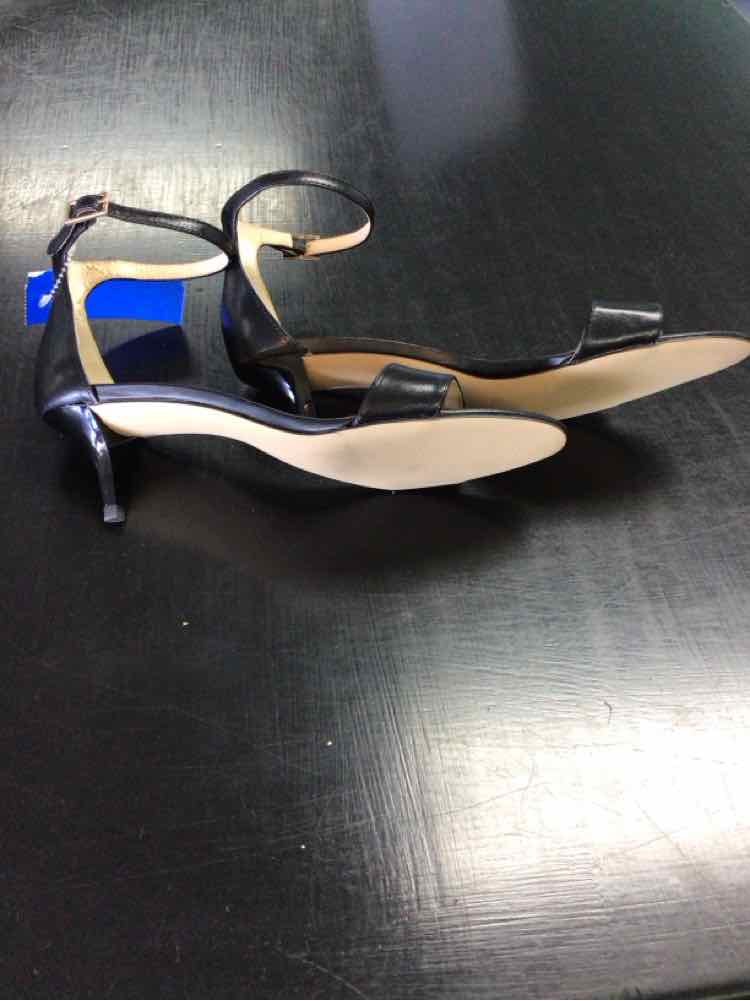 Nine West Shoe Size 8 Black Heels