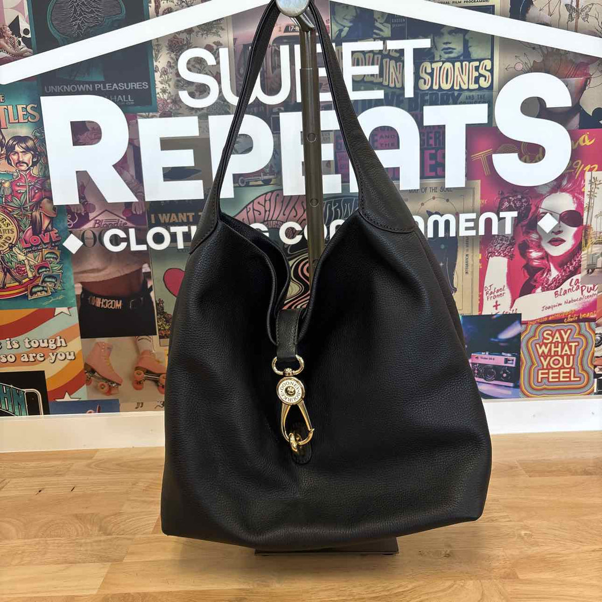 Dooney & Bourke Black Pebbled Leather Preloved Handbag