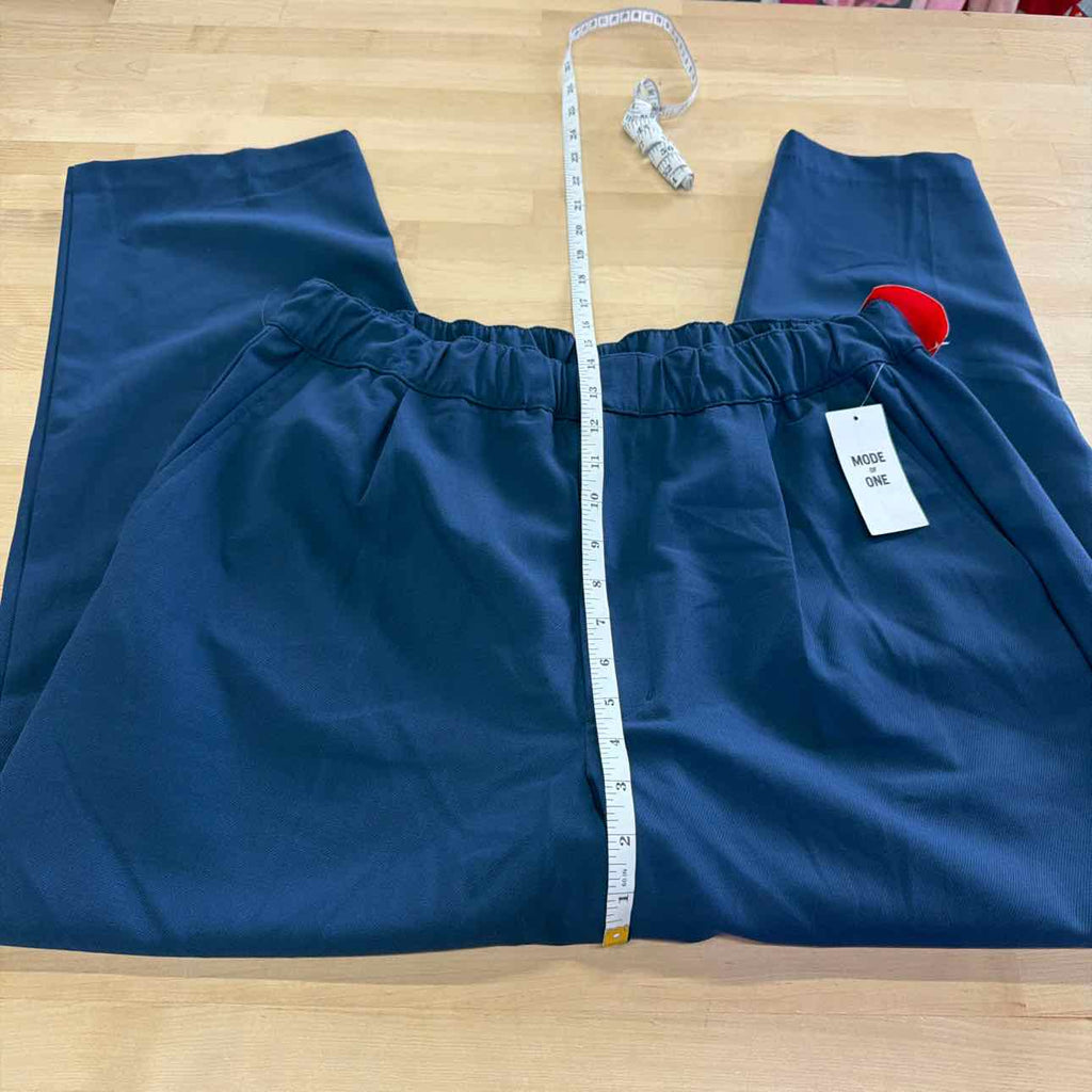 Mode of One Men's Relaxed-Fit Trousers - Caspian Wa