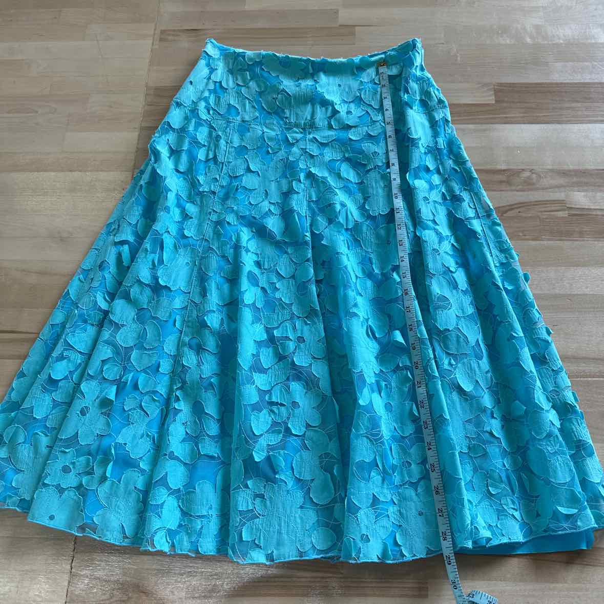 Isabel Size 4 Blue Skirt