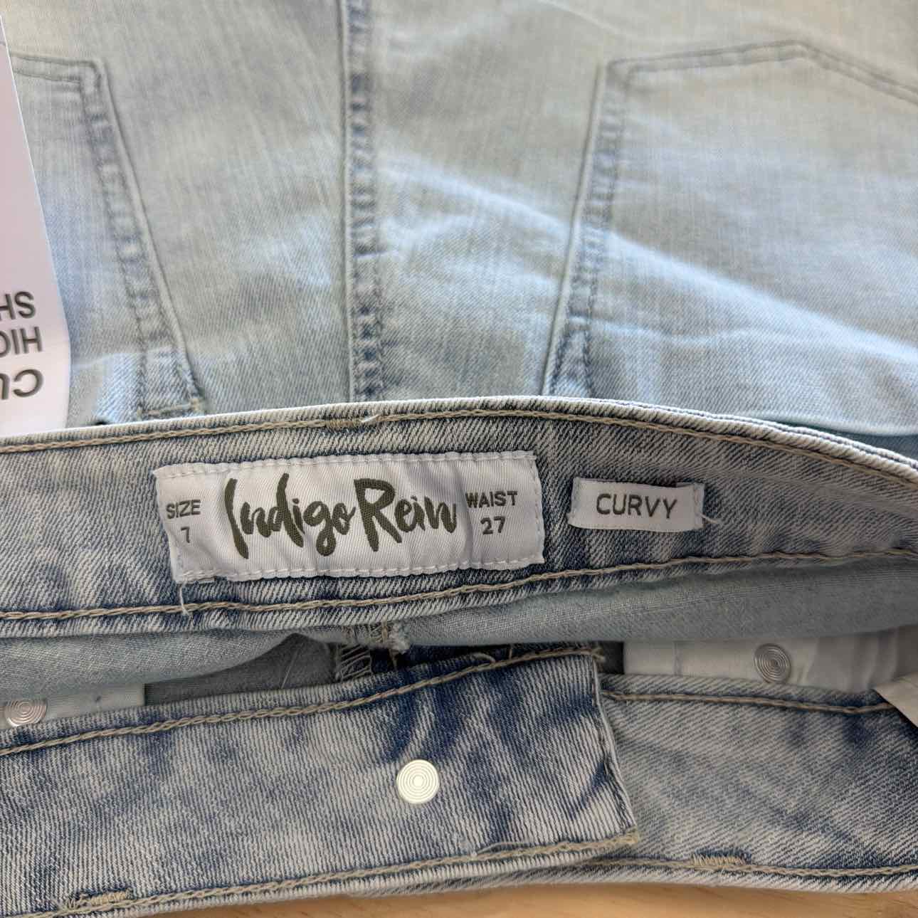 Indigo Rain Women Size 7 Blue New Shorts