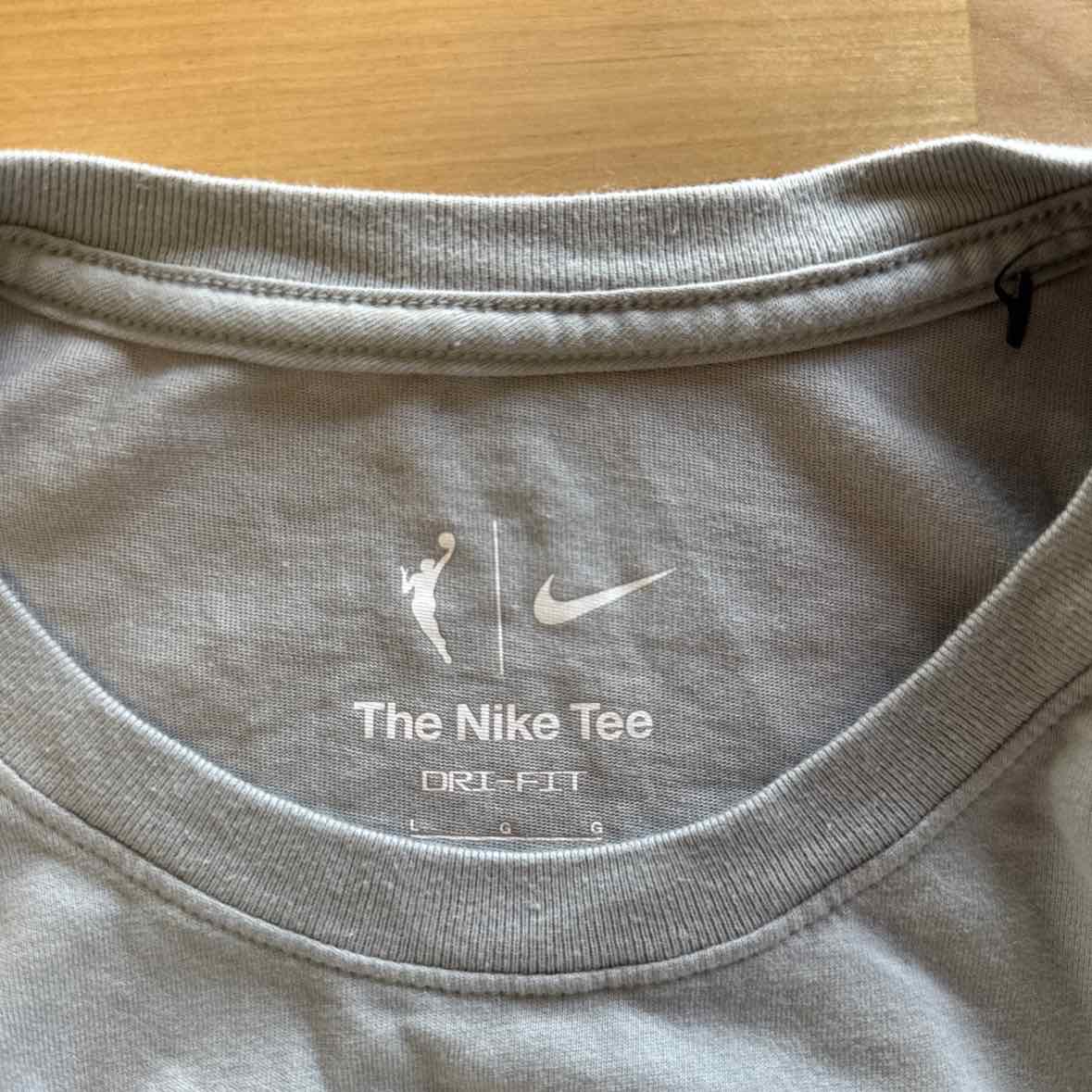 Nike Men's Size L Gray MENS T-shirt