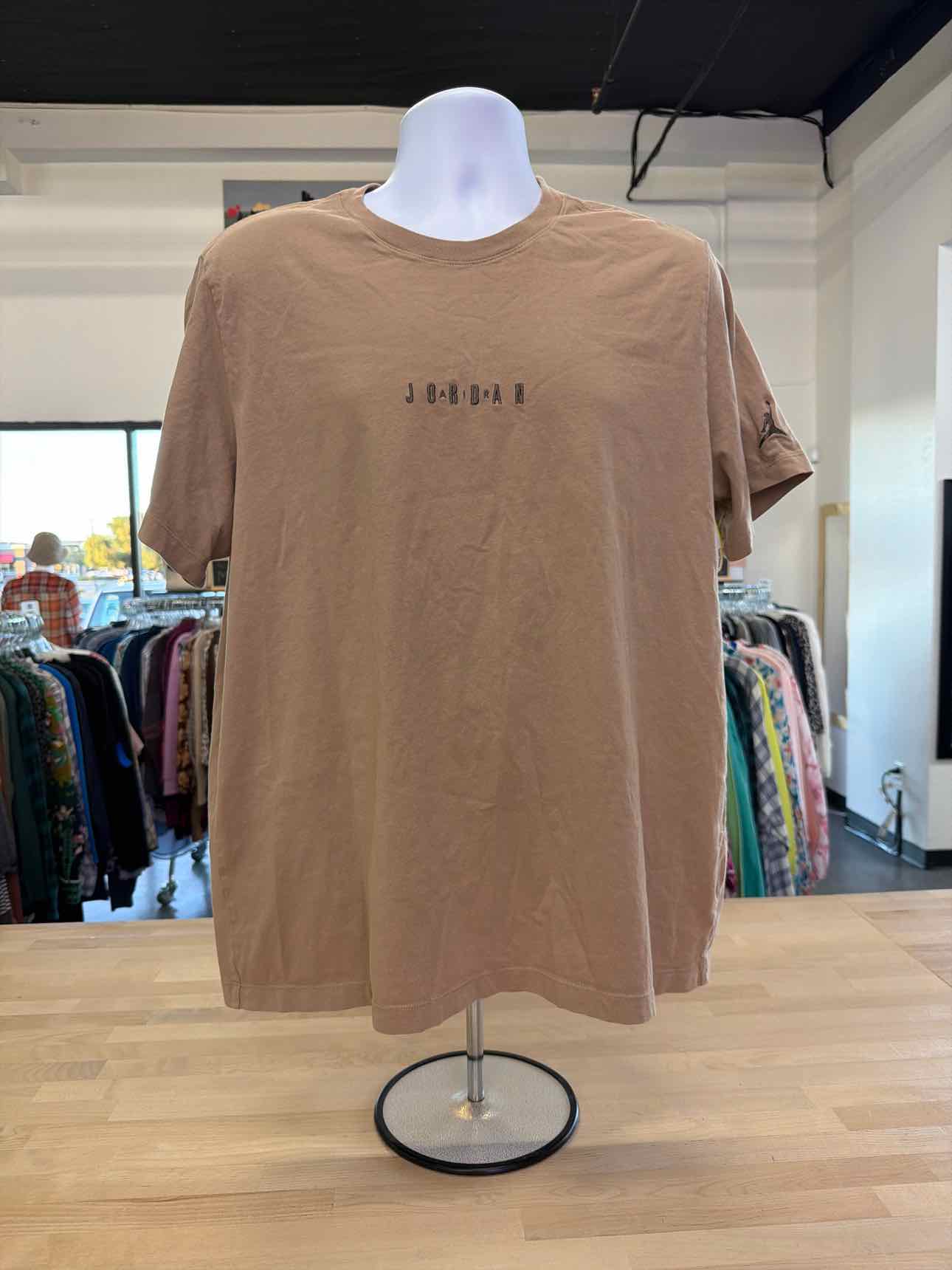 Jordan Size XL Tan T-shirt