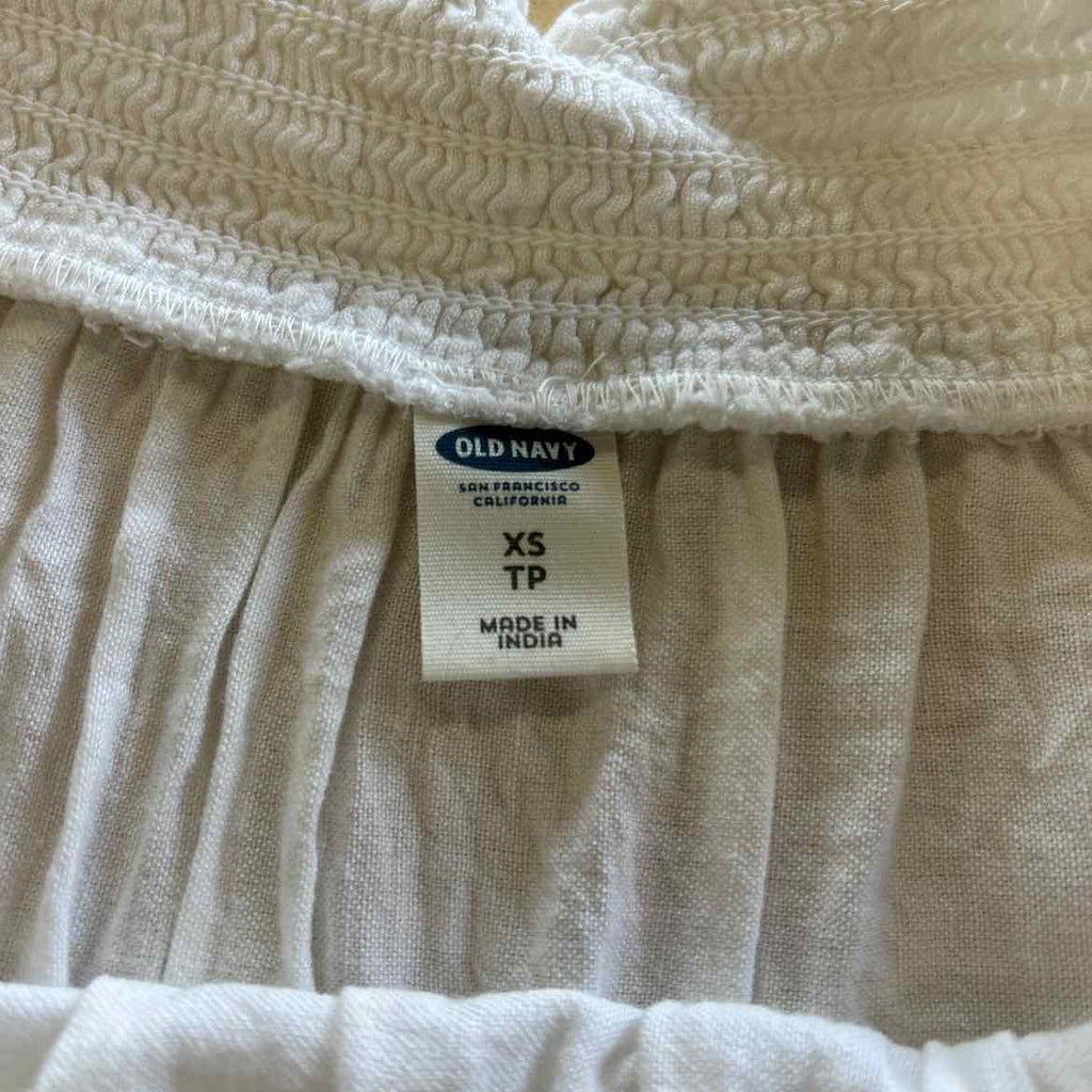 Old Navy Size XS White Blouse