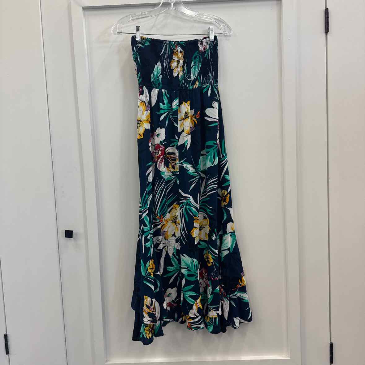 aakaa dress aakaa maxi dress Aakaa Green Petunia Dress Flame and Flamingo