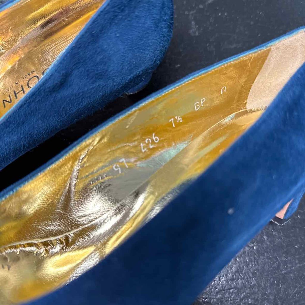 St. John Size 7.5 Blue Suede New Heels