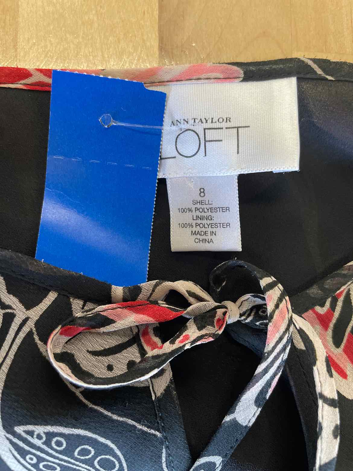 Loft & Brownstone Size 8 Black Blouse