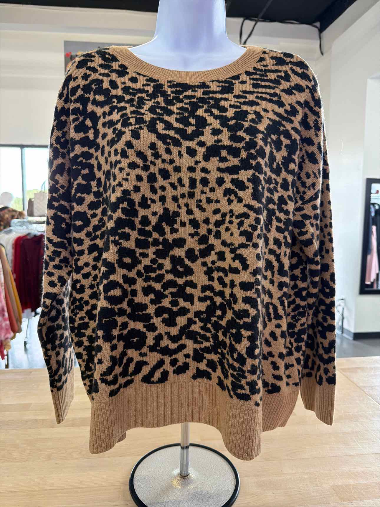 Loft Size L Tan Sweater