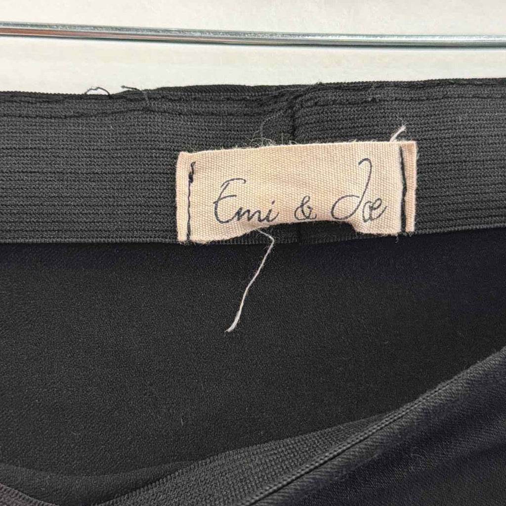 Emi & Joe Size L Black Preloved Skirt