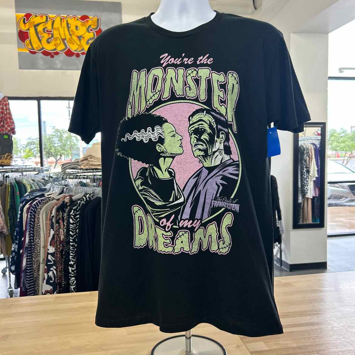 AssortedBrands Size L Black MENS T-shirt