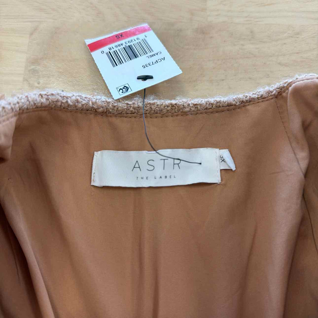 astr Size XS Tan New Skirt