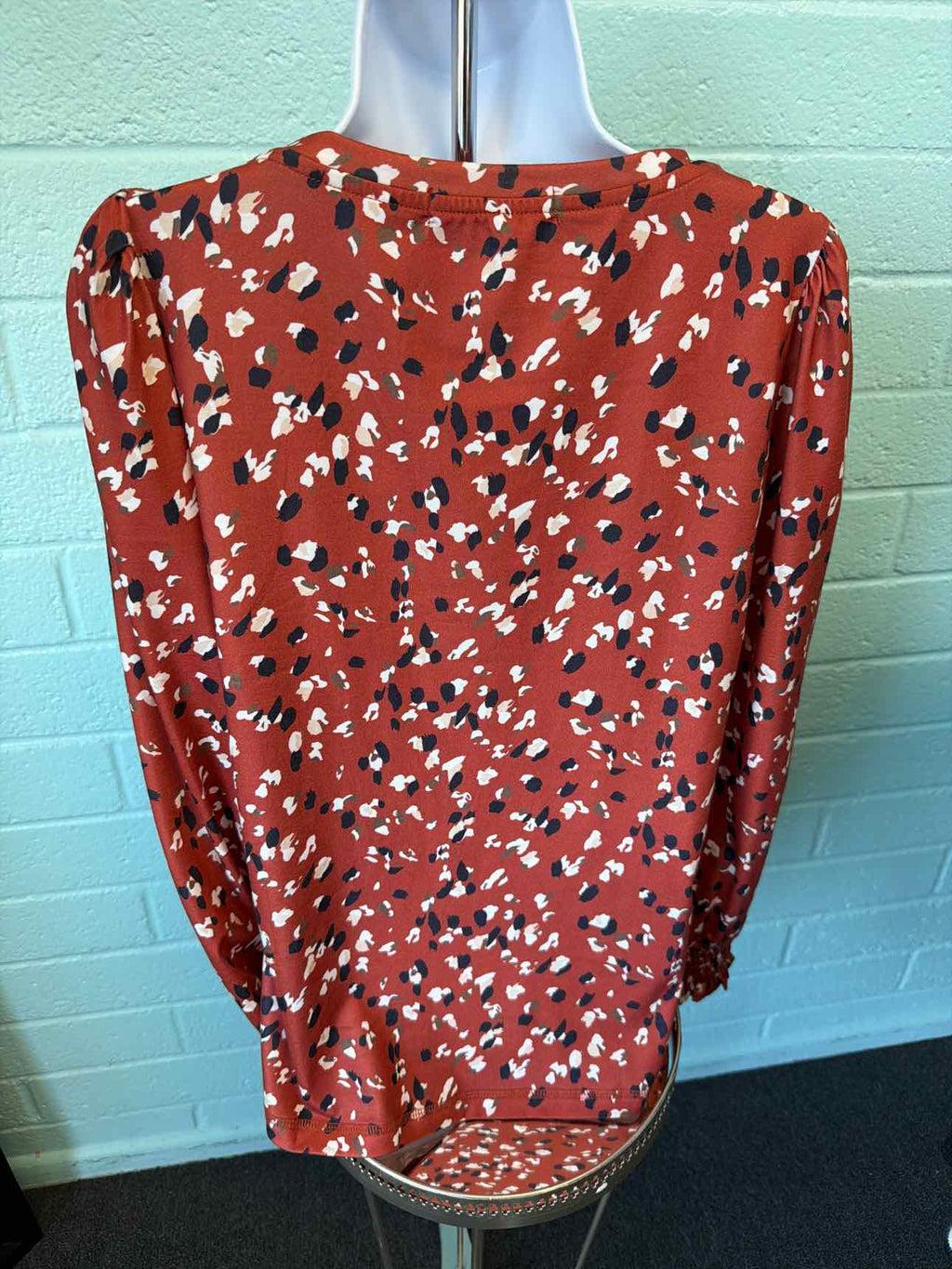 Automet Size M Rust Print Shirt