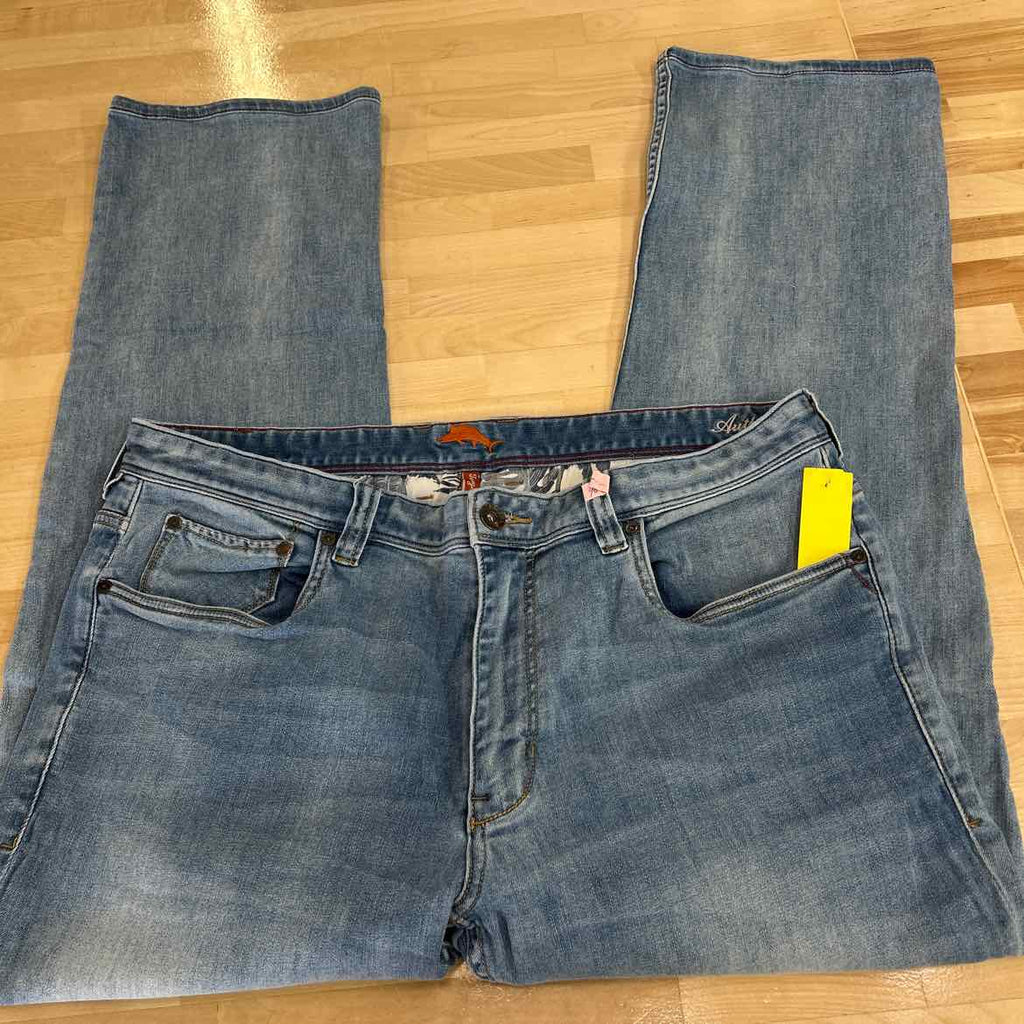 Tommy Bahama Size 38x34 Blue MENS Jeans