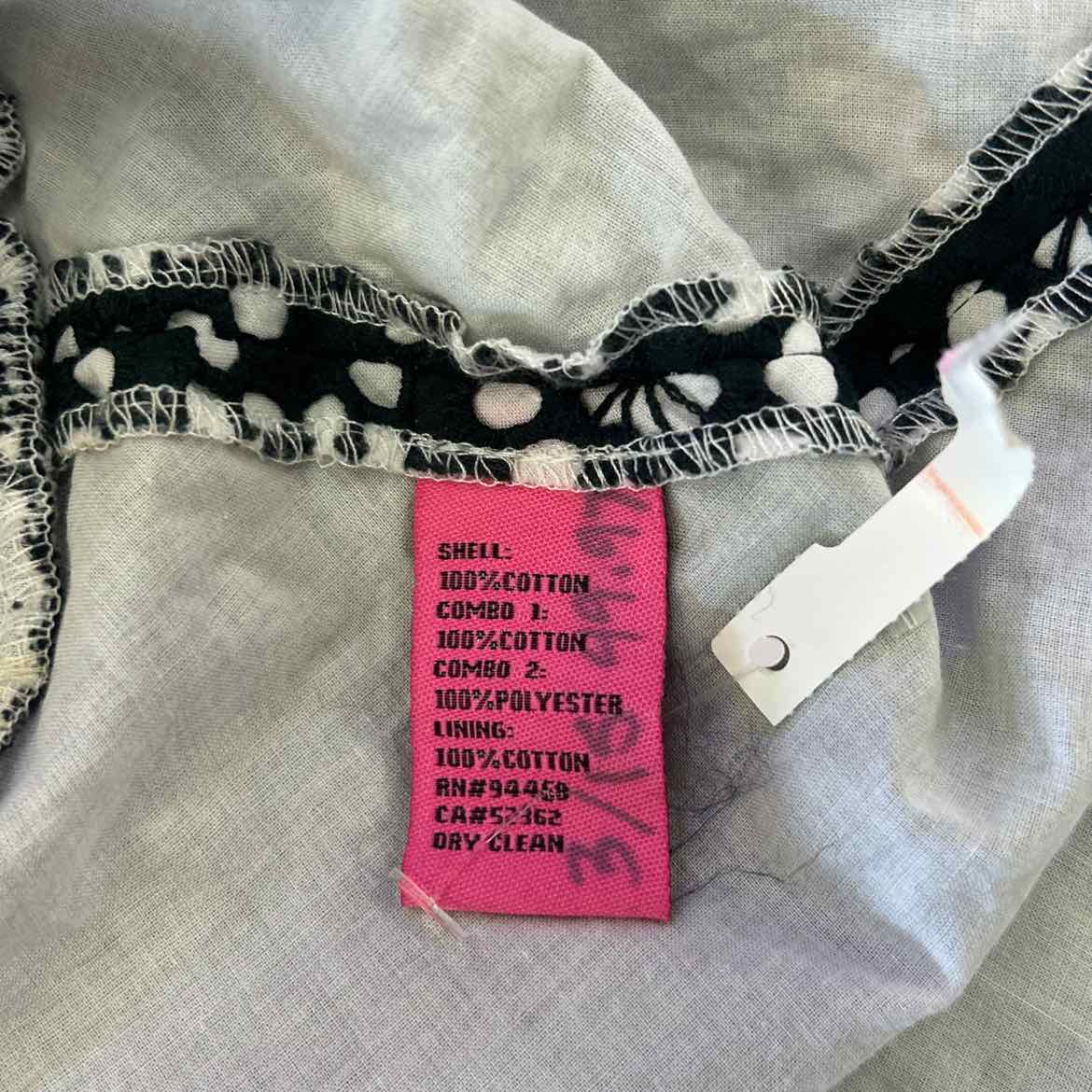 Betsey Johnson Size 12 Black White Preloved Dress