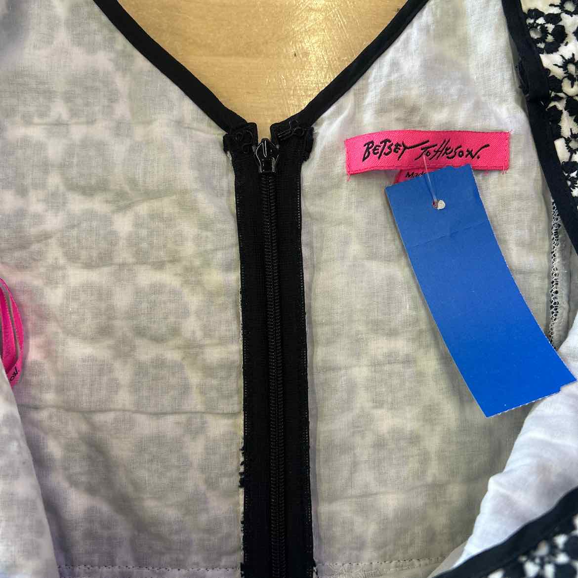 Betsey Johnson Size 12 Black White Preloved Dress
