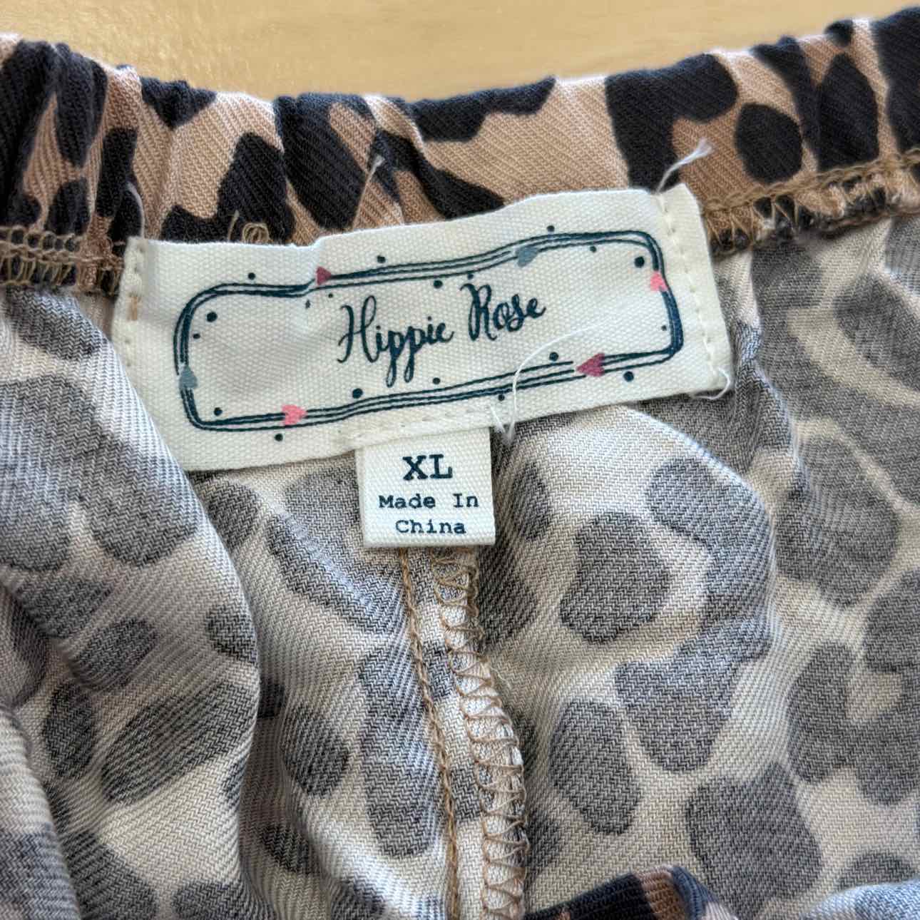hippie rose Women Size XL Brown New Shorts  Leopard Pull-on Drawstring Shorts