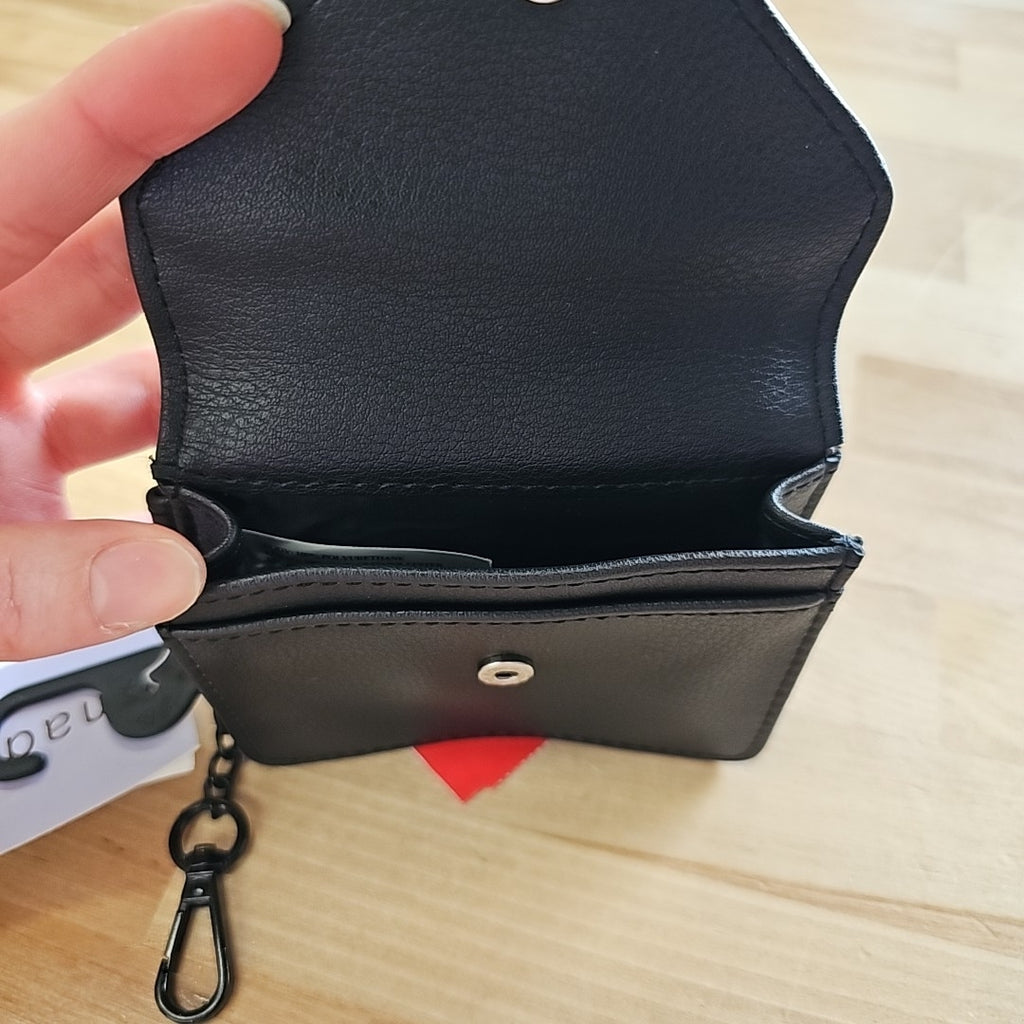 Madden Girl Penny Square Snap Wallet - Black