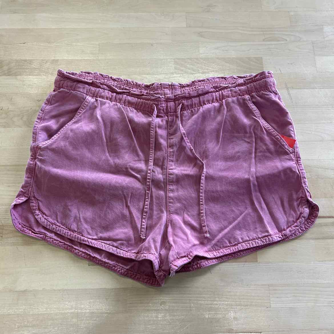 American Eagle Size M Pink Used Shorts