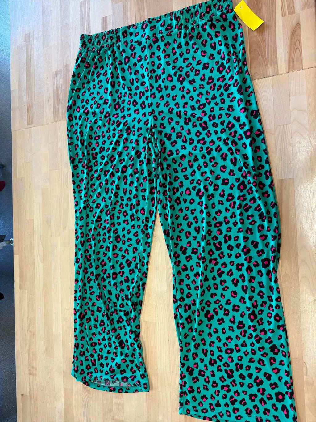 Iman Size 1X Green Preloved Pants