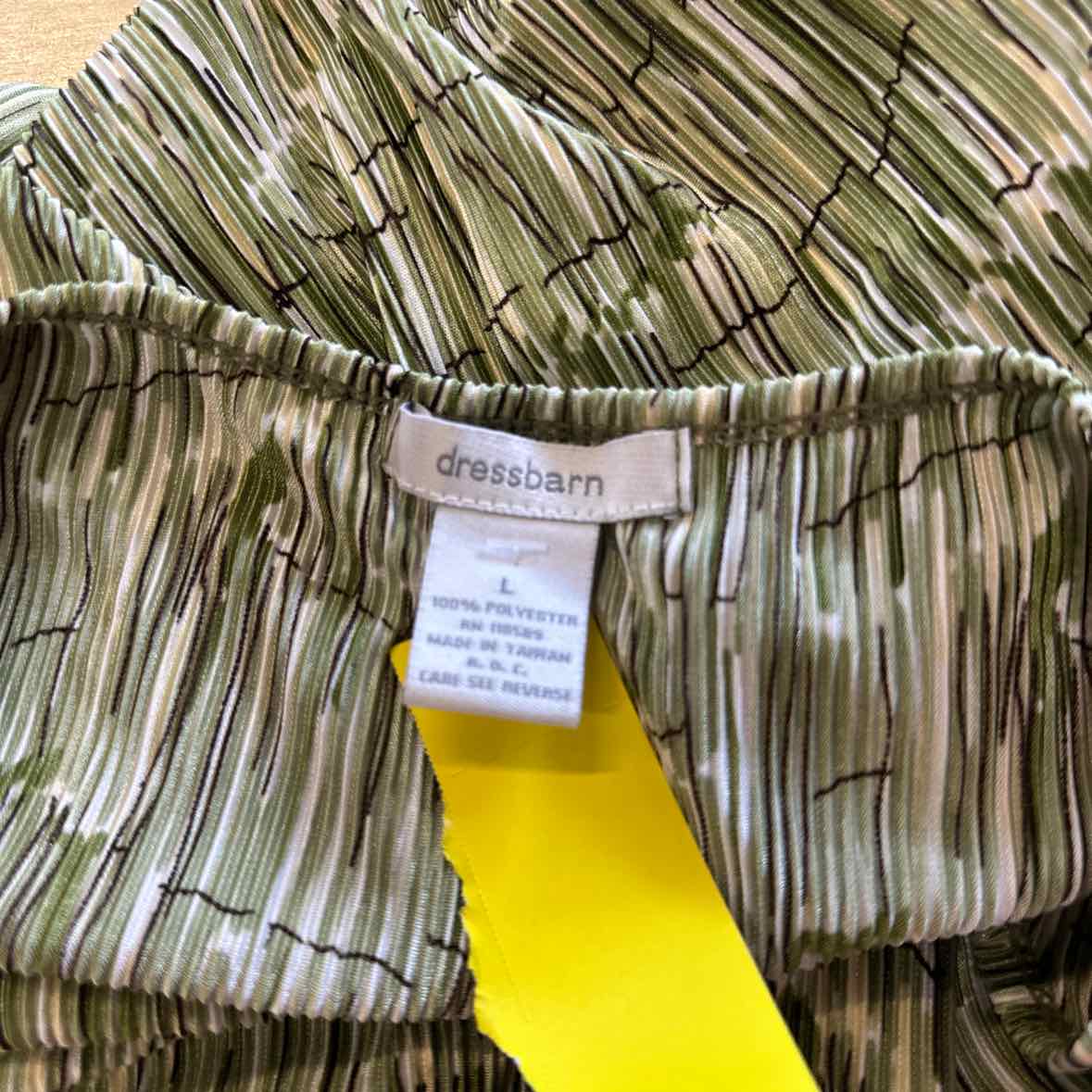 Dressbarn Size L White & Green Blouse