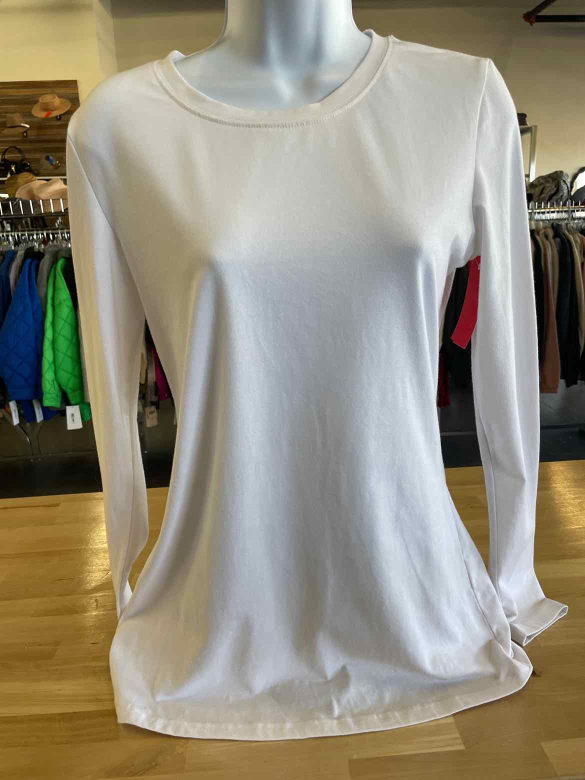 Fownd Size M White Long Sleeve