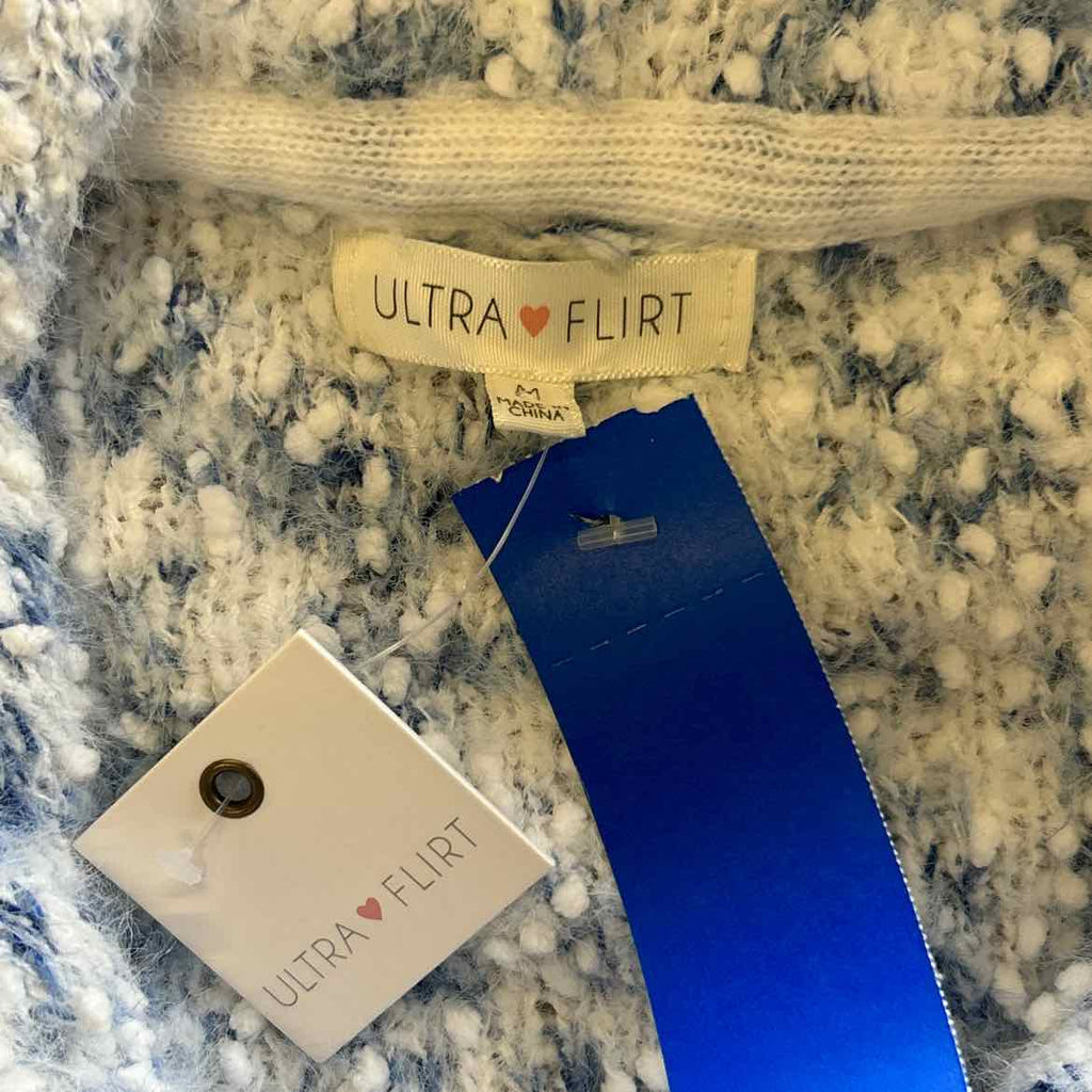 ultra flirt Size M Blue Fuzzy Sweater