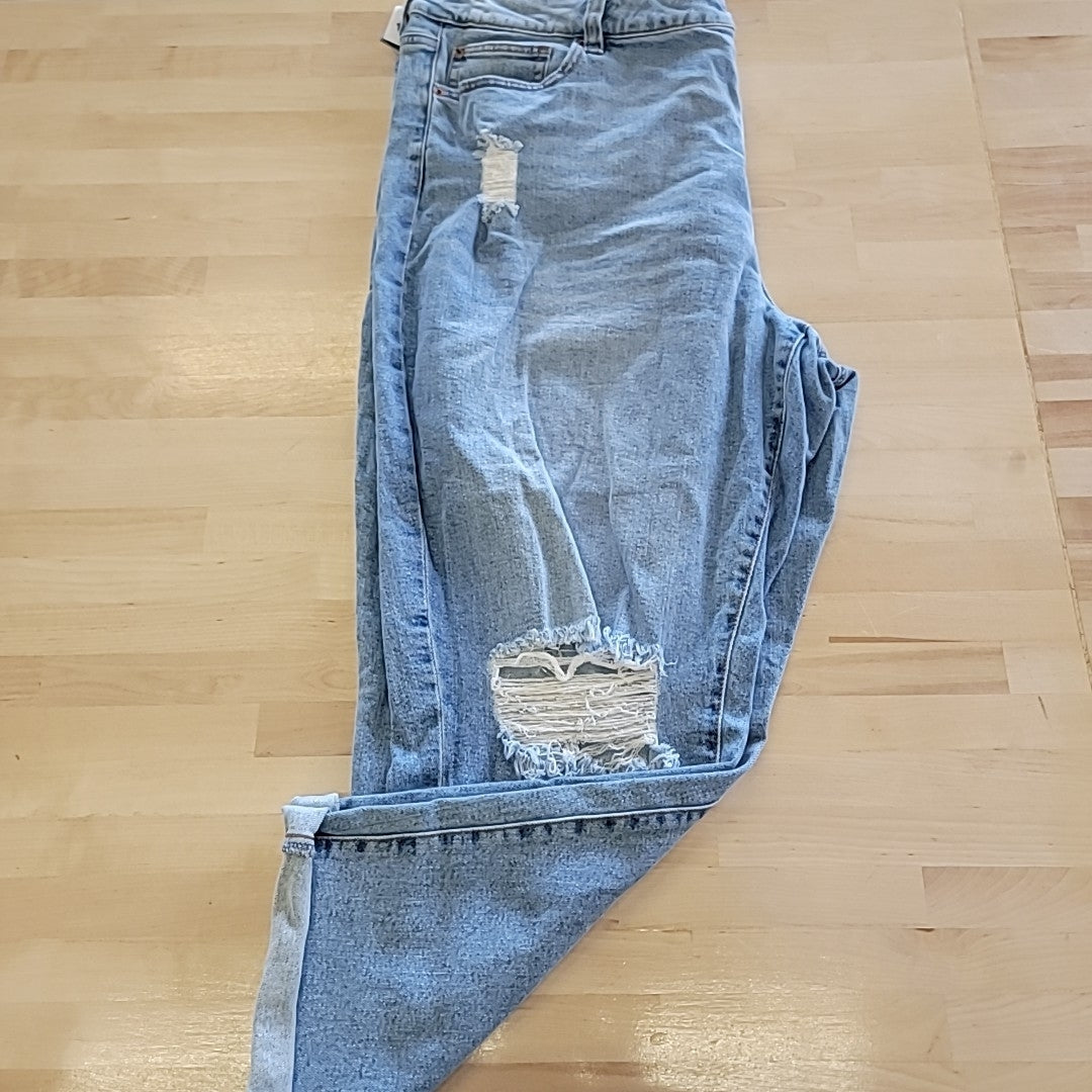 Celebrity pink Size 24 Blue Jeans Mid-Rise The Bestie Girlfriend NWT