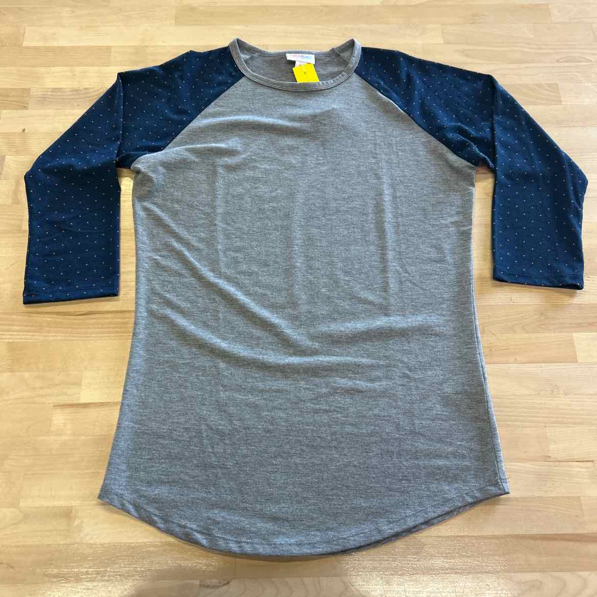 LulaRoe Size XS Gray Long Sleeve