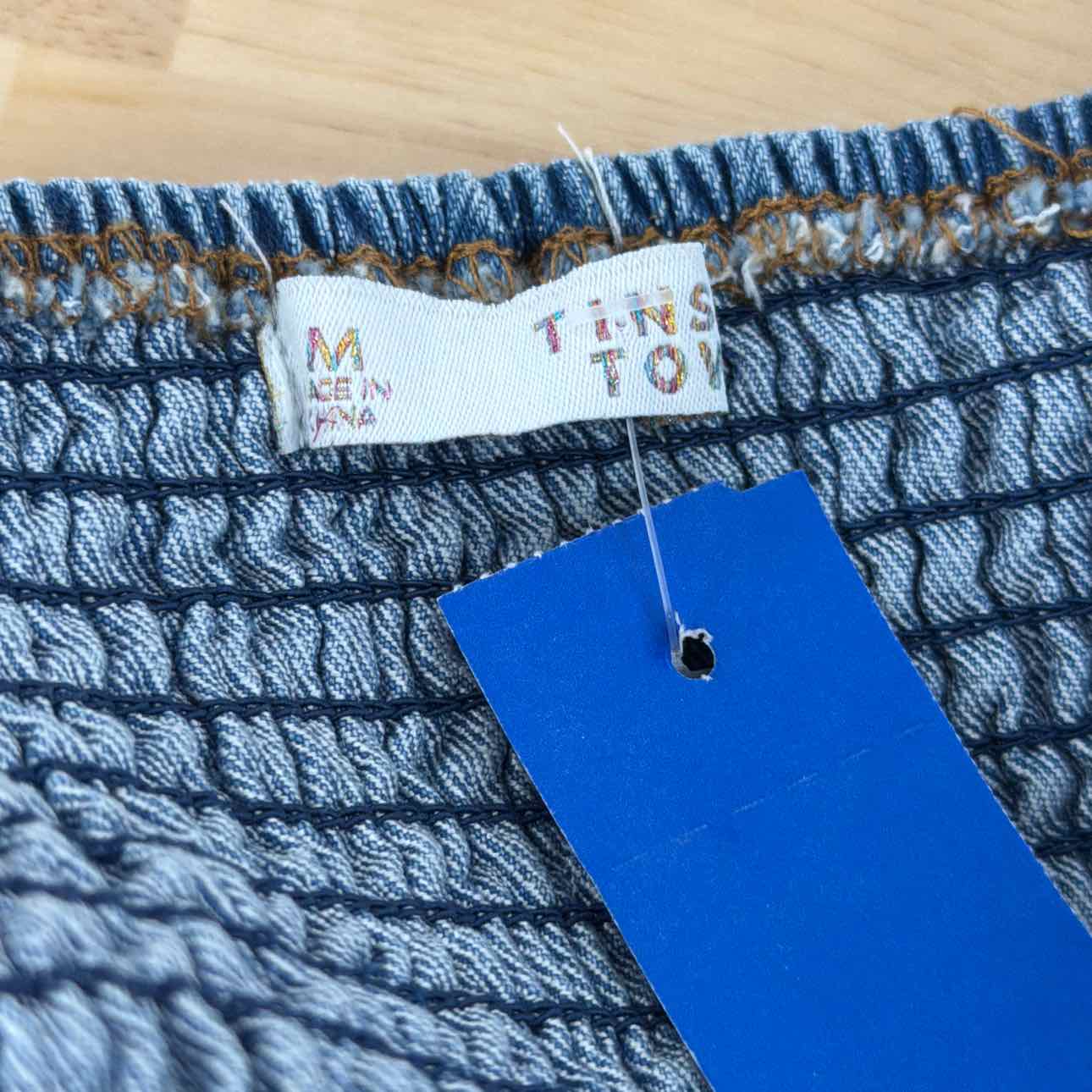 TINSELTOWN Size M Blue Fray-Trimmed Cropped Denim Corset-Style Top