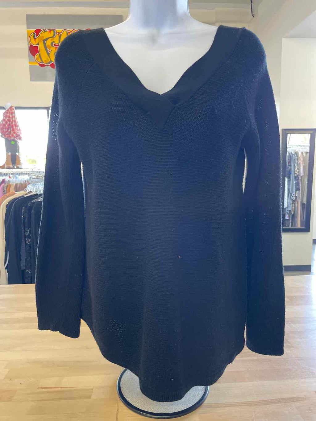 Knitted & Knotted Size S Black Sweater