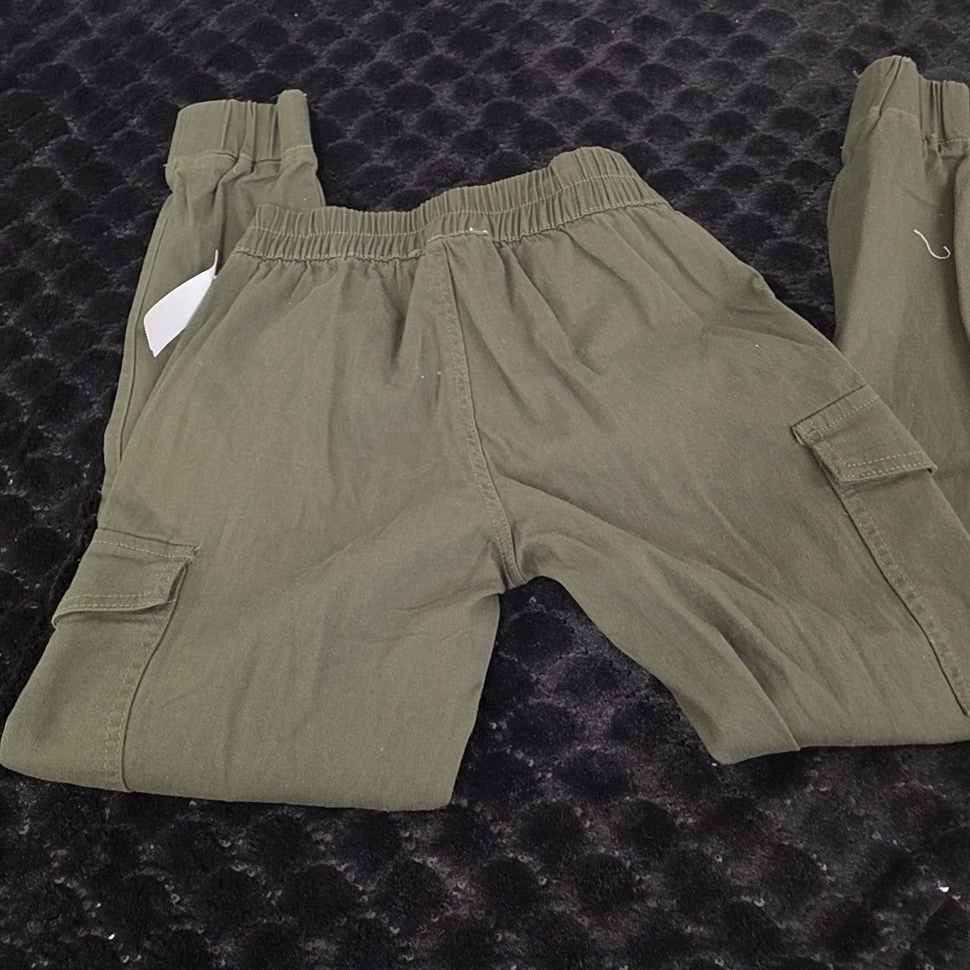 Madden Girl Size XS Green Pants