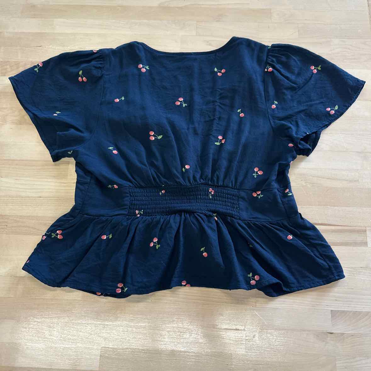 Old Navy Size L Navy Blouse