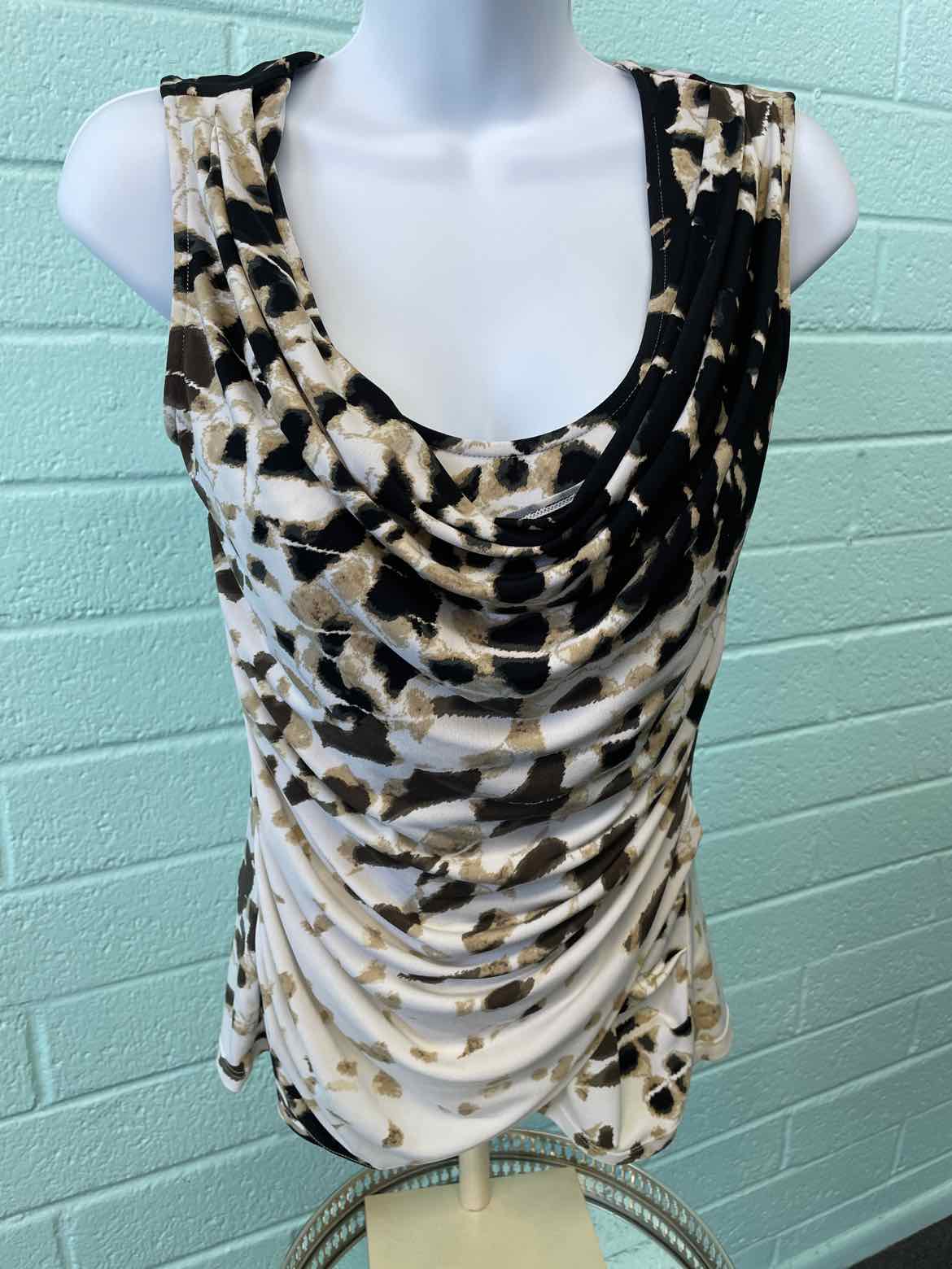 Tahari Size S Sleeveless