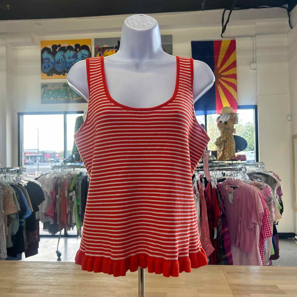 Free Assembly Size L Orange Preloved Tank